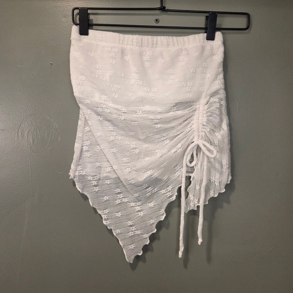 Electric Behavior Women's Sleeveless Lace Top Size M White Cropped Asymmetrical